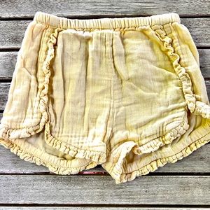 VGUC Cyrillus Lightweight Ruffle Shorts - Size 2T